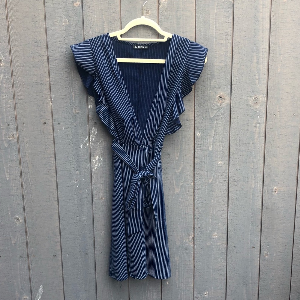 Sheik Ruffle Sleeve deep V dress